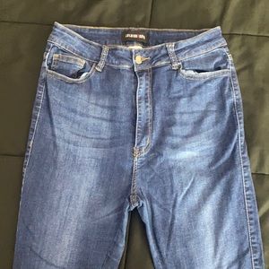 High waisted skinny jeans